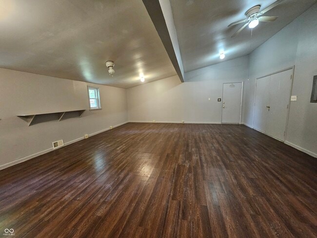 Building Photo - 1801 S Luick Ave