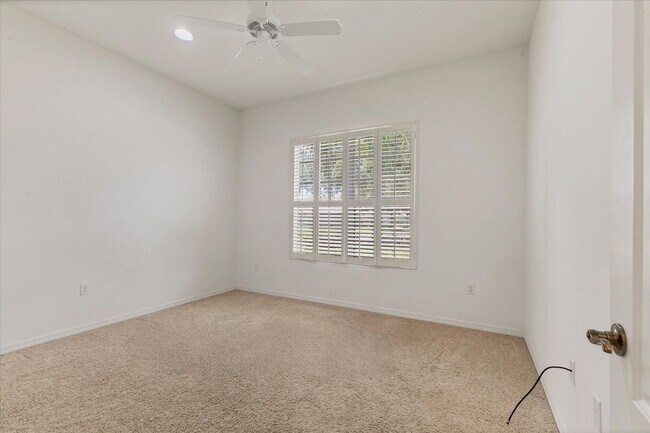 Building Photo - 7236 Lismore Ct