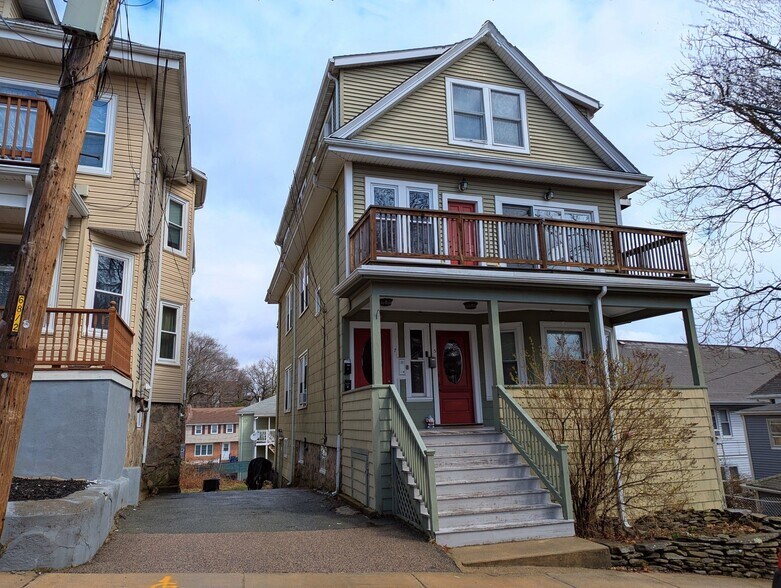 Primary Photo - 7 Weymouth Ave