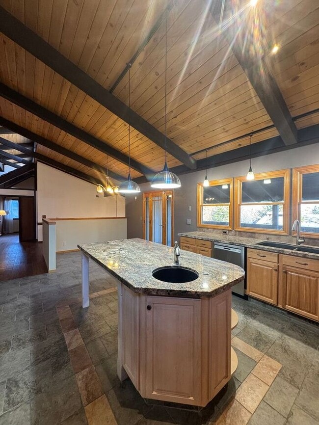 Building Photo - 4-Bed + Office | Reno Skyline Stunner | Fully Updated & Ready!