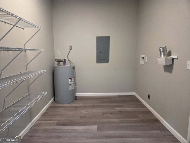 Building Photo - 311 Jerriel St