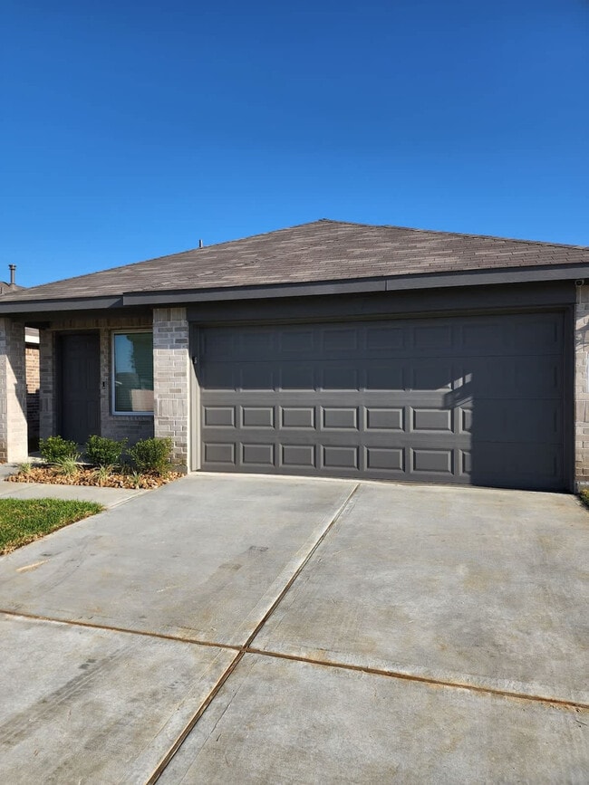 Building Photo - 6055 Diamond Vis Ct