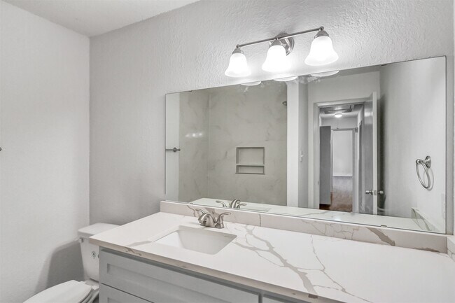 Building Photo - 23118 Whispering Willow Dr