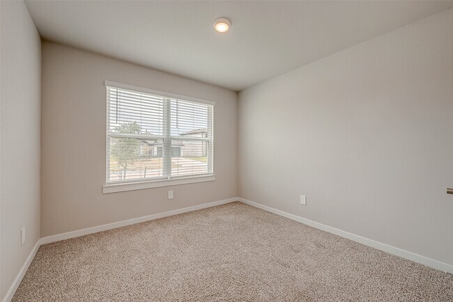 Building Photo - 19010 Norbury Pk Ln