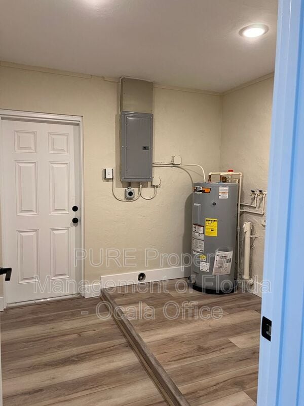 Building Photo - 7509 SW 78th Pl