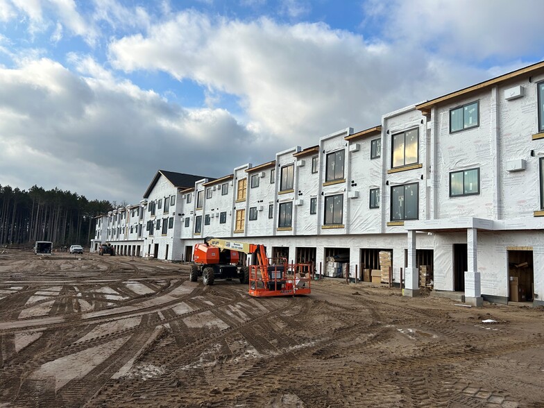 Building Photo - Princeton Residential Suites