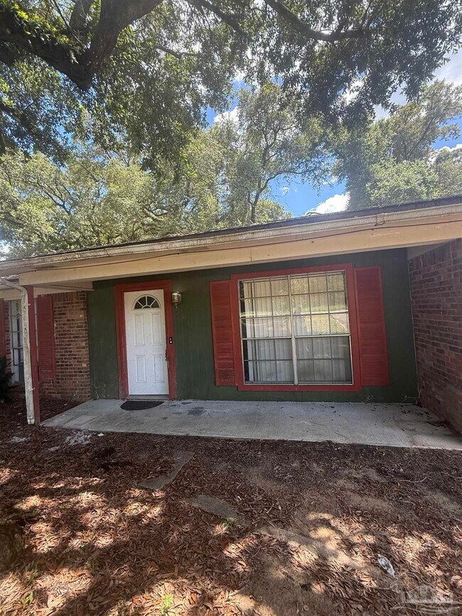 Building Photo - 5701 Scotland Rd