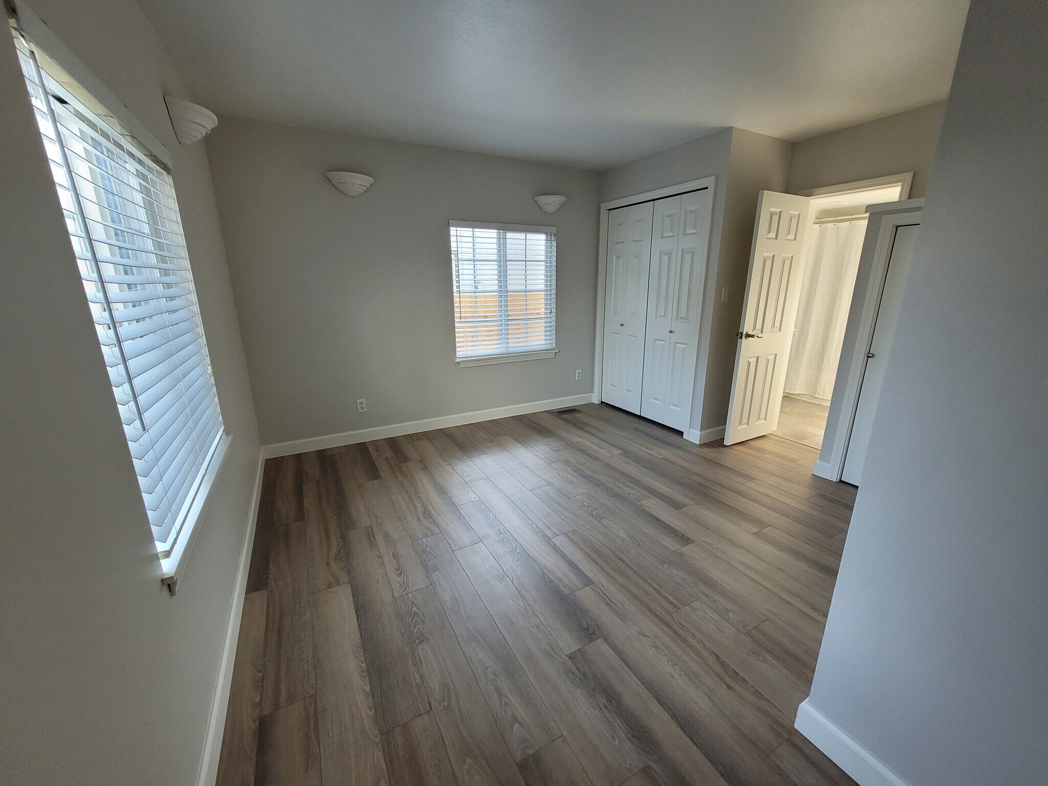 Downstairs Bedroom - 2506 State St