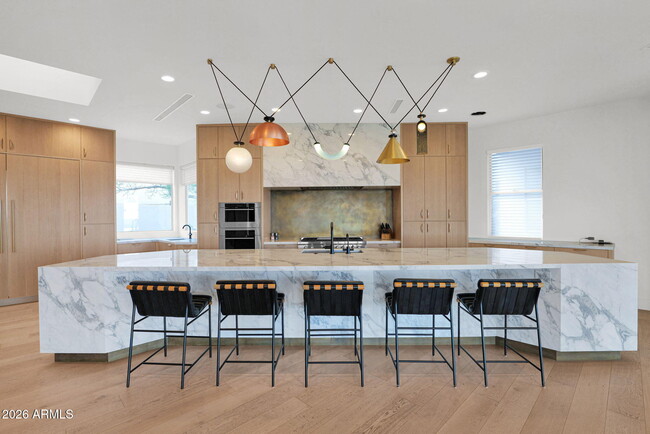 Building Photo - 5632 Camelback Canyon Dr