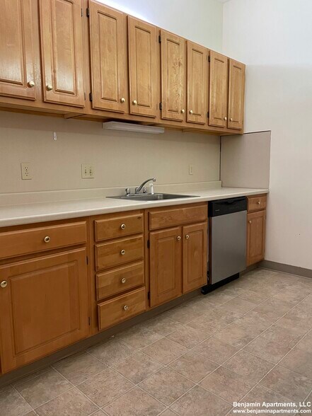 Building Photo - 1055 Commonwealth Ave