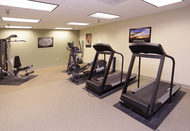 Fitness Center - Lofts On Fourth
