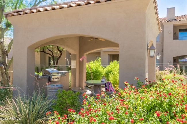 Building Photo - Grayhawk Remodeled Condo