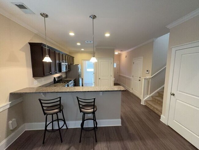 Building Photo - 344 Dawsons Park Dr