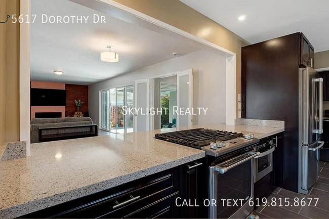 Building Photo - 5617 Dorothy Dr