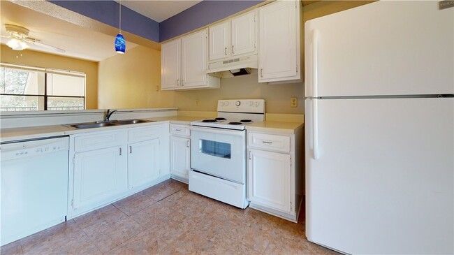 Building Photo - 307 Manuel Dr