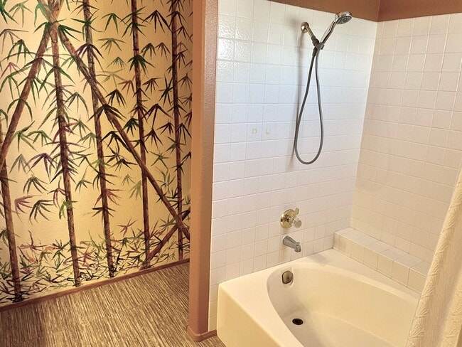 Building Photo - Hidden Gem in Gated Community - Summerlin