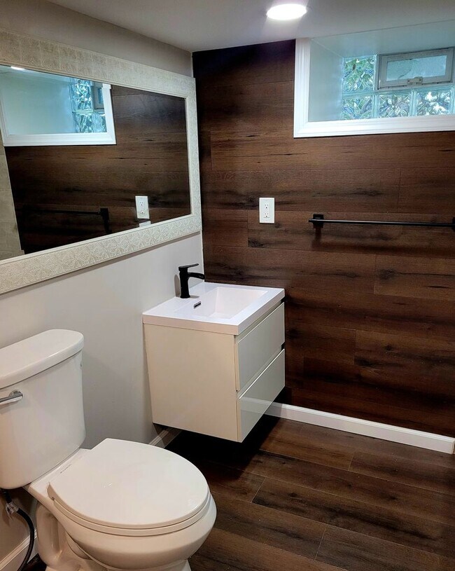 Building Photo - Newly Renovated Mt. Airy Corner Home — Hig...