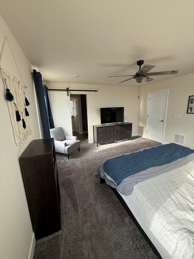 Building Photo - 12678 Granite Ridge Dr