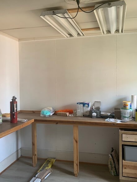 Building Photo - 7 Public Sq