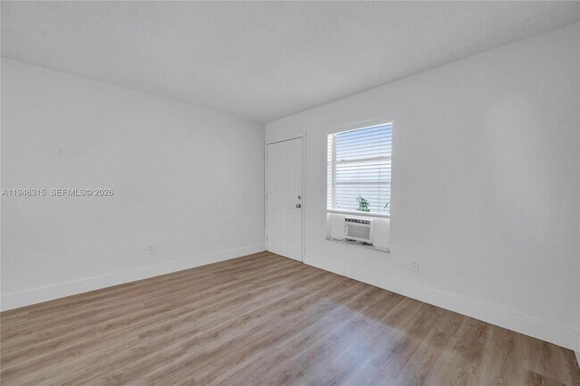 Building Photo - 668 NW 31st St