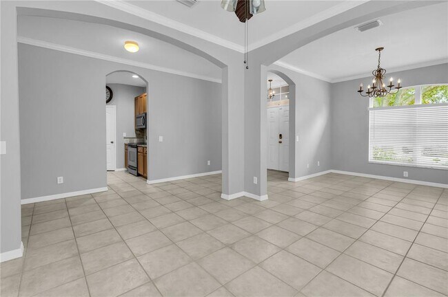Building Photo - 721 Stonecrest Dr