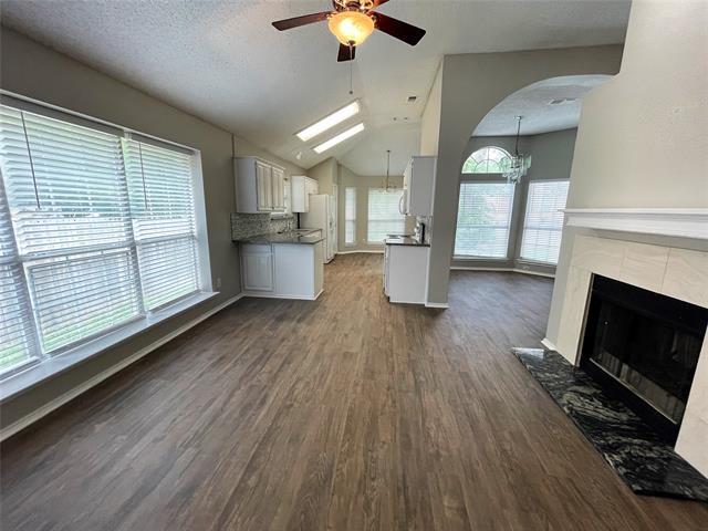 Building Photo - 1514 Warwick Dr