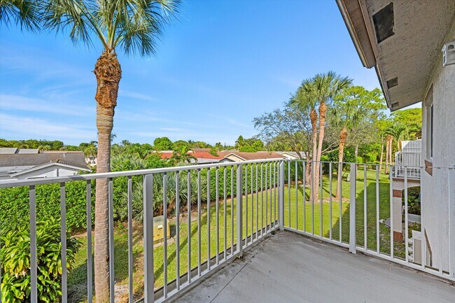 Building Photo - 4534 Oak Terrace Dr