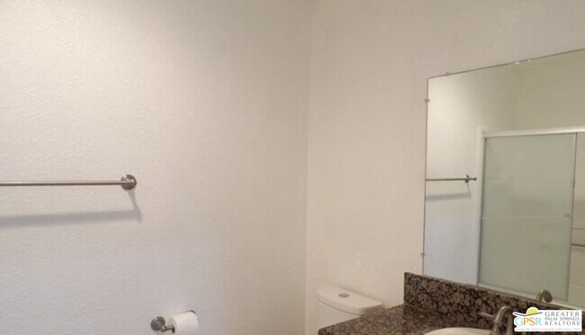 Building Photo - 78650 Ave 42 Ave