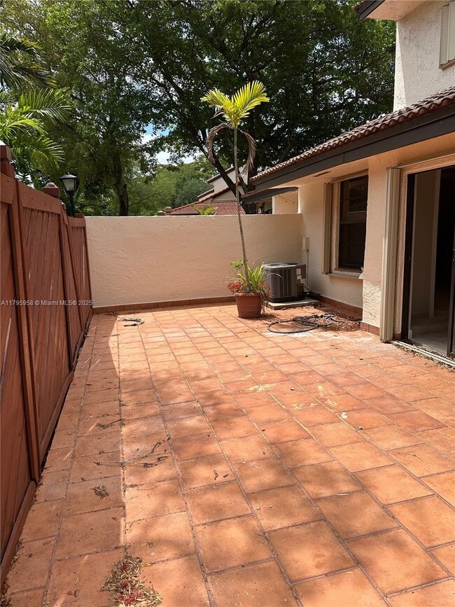 Building Photo - 9115 SW 123rd Ave Ct