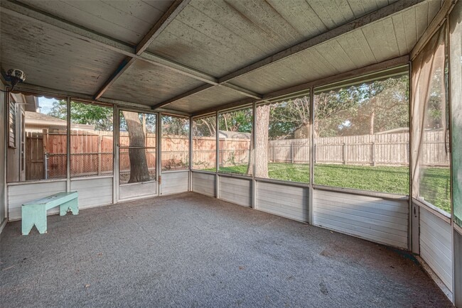 Building Photo - 5222 Nina Lee Ln