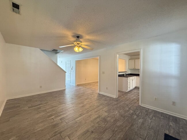 Building Photo - 1148 Academic Dr