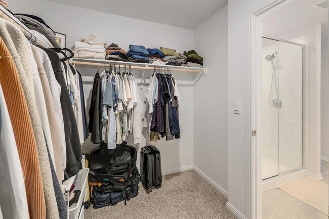 Building Photo - 2640 Indian Clover Trl