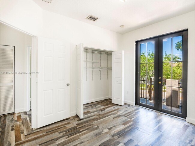 Building Photo - 11382 SW 236th St