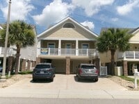 Building Photo - 3 bedroom raised beach home on Ocean Boule...