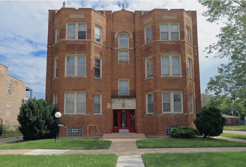 Primary Photo - 106 E 72nd St