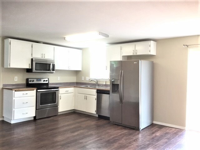 Building Photo - 20005 12th Ave E