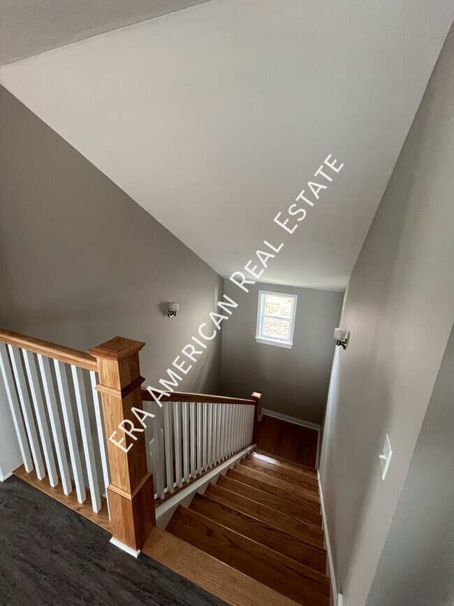 Building Photo - 2 Arabelle Cv