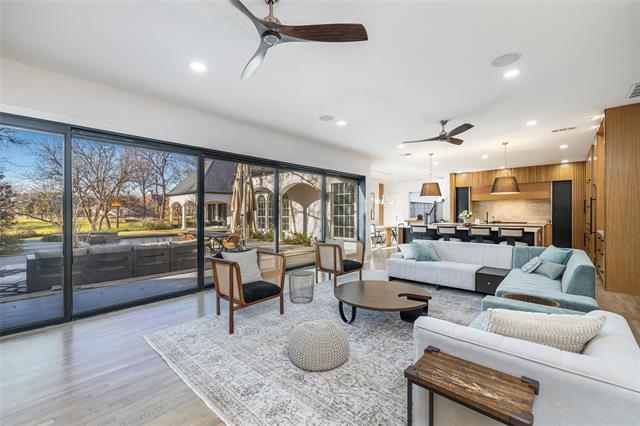 Building Photo - 3613 Twin Lakes Way