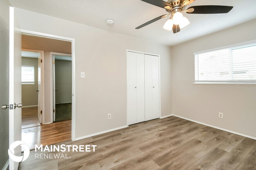 Building Photo - 7204 Baird Dr