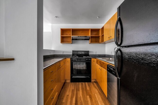 Building Photo - 511 Rialto Ave