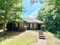 Building Photo - Great Location and Priced to Move-Cordova Home