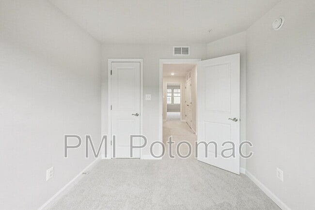 Building Photo - 16917 St William Wy