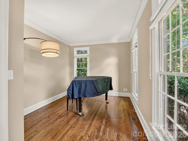 Building Photo - 4811 Old Course Dr