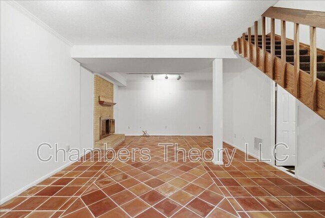 Building Photo - 1436 Ironwood Dr