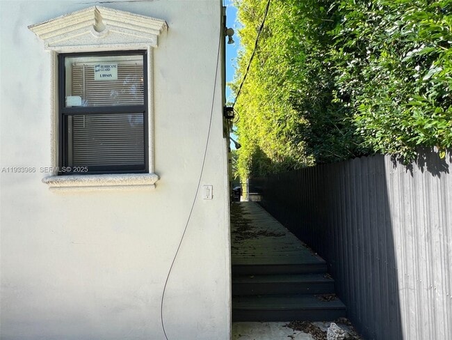 Building Photo - 4575 Post Ave