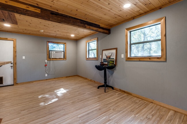 Building Photo - Hallmark