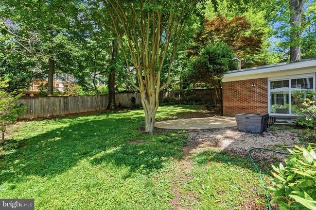 Building Photo - 5605 Wood Way