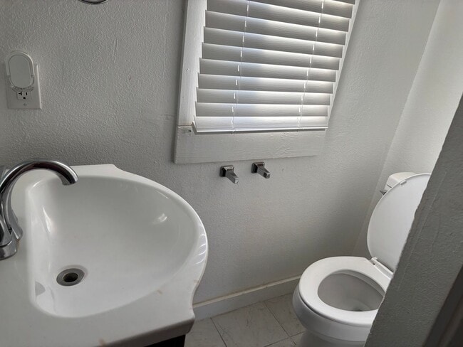 Building Photo - Ideal Location: 4-Bed Home with Big Backyard by Upcoming School