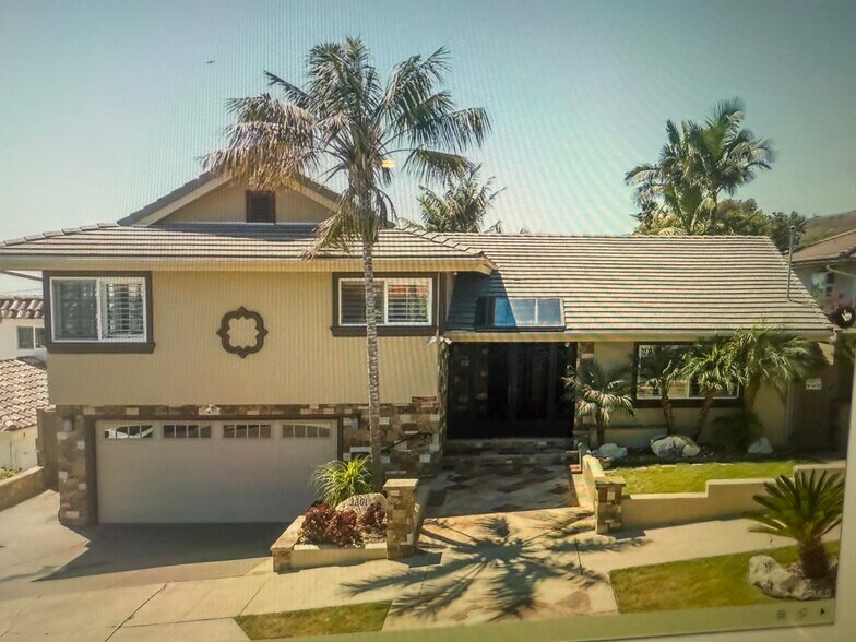 Primary Photo - 3201 S Anchovy Ave