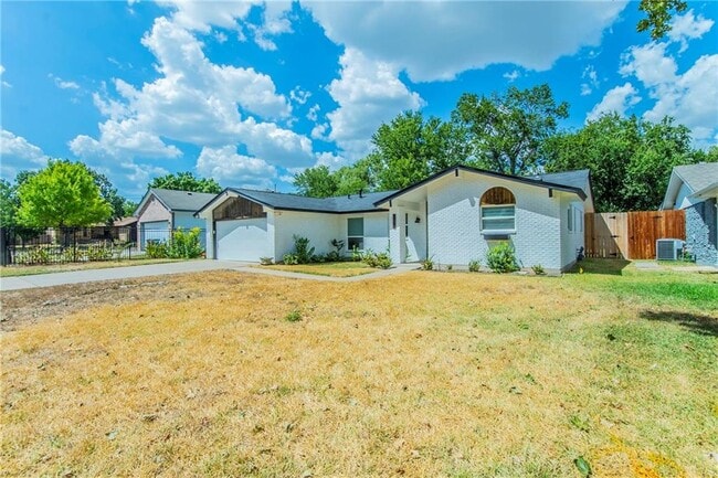 Building Photo - 5702 Whitebrook Dr